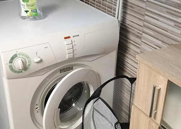 Moon Light-free Parking Rijeka