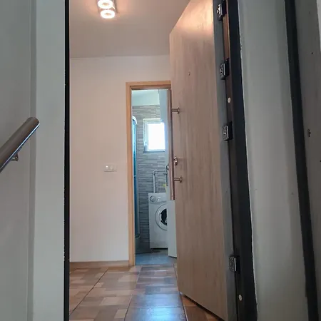 Moon Light-free Parking Apartment Rijeka